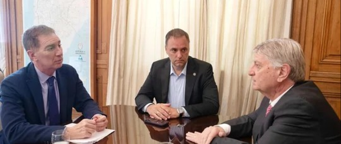 Ziliotto reclamó por la deuda de Nación y rechazó la reforma laboral tras la reunión con Adorni y Santilli