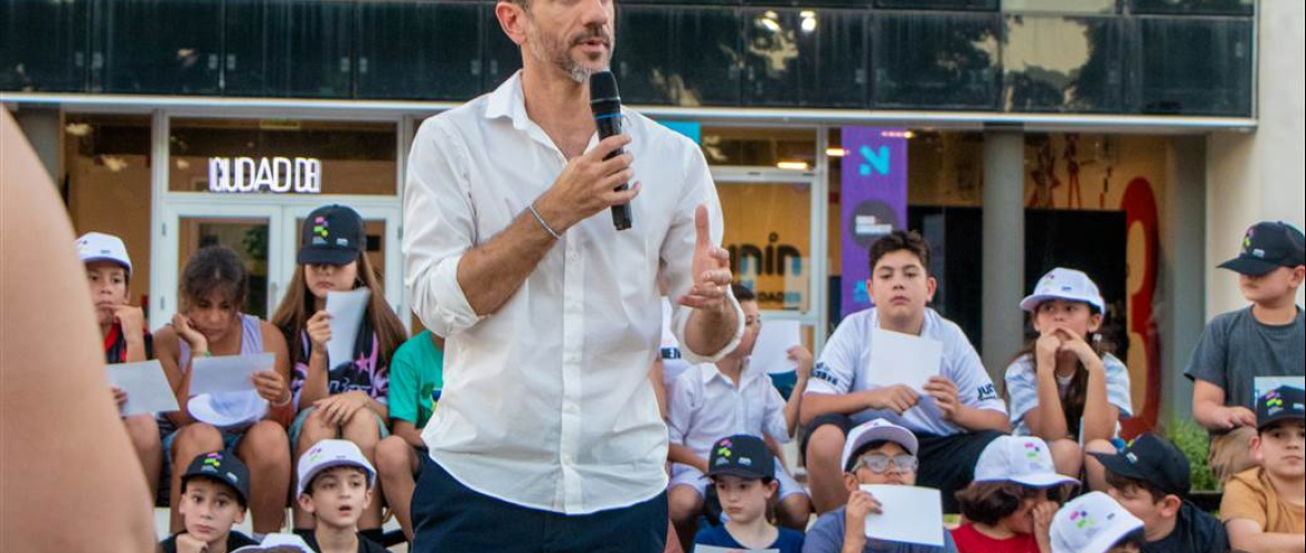 Petrecca impulsa declarar esencial la educación para garantizar el dictado de clases en la Provincia