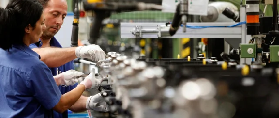 Cuatro de cada diez trabajadores son informales, según informe de la UBA