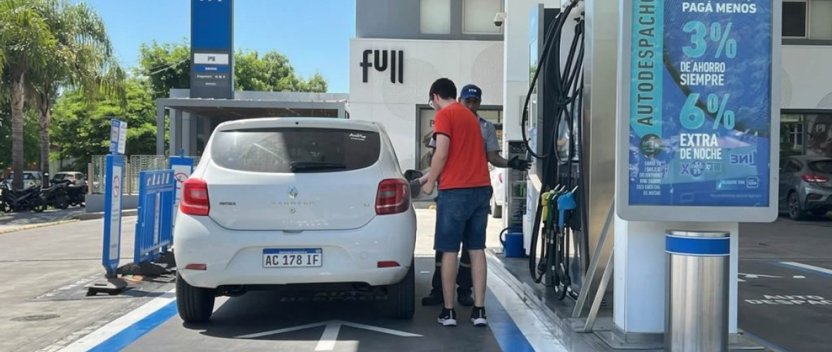 Nafta en Junín: el litro se acerca a los 2 dólares y la Ciudad ya tiene uno de los combustibles más caros del mundo