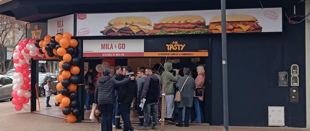 Junín vive un boom de la comida rápida: abren nuevas hamburgueserías y las grandes cadenas cambian el mapa gastronómico