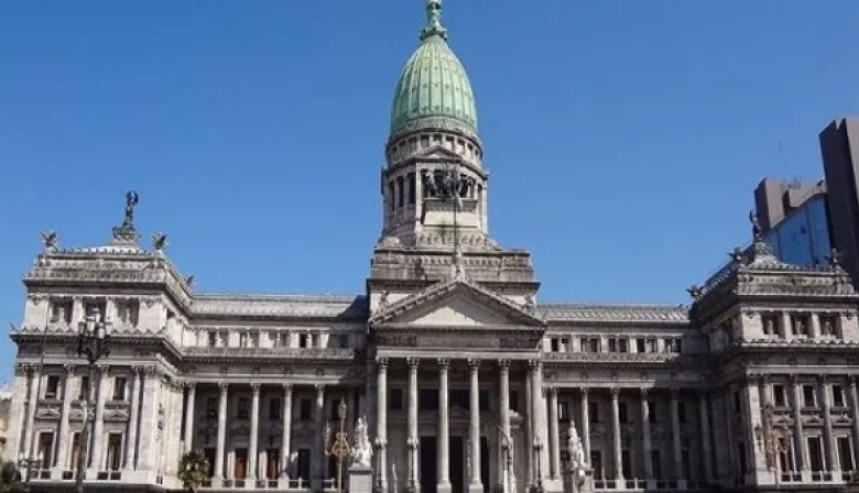 Guerra de sesiones en Diputados entre oficialismo y oposición en la última semana de actividad