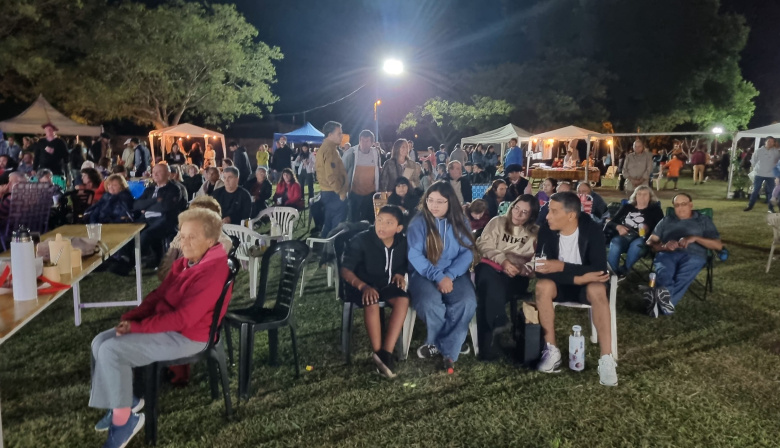 Carabelas festejó sus 114 años en la Plazoleta Los Monos