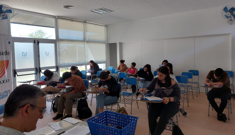Abrió la inscripción para cursar materias del CBC en General Pinto a través de UBA XXI