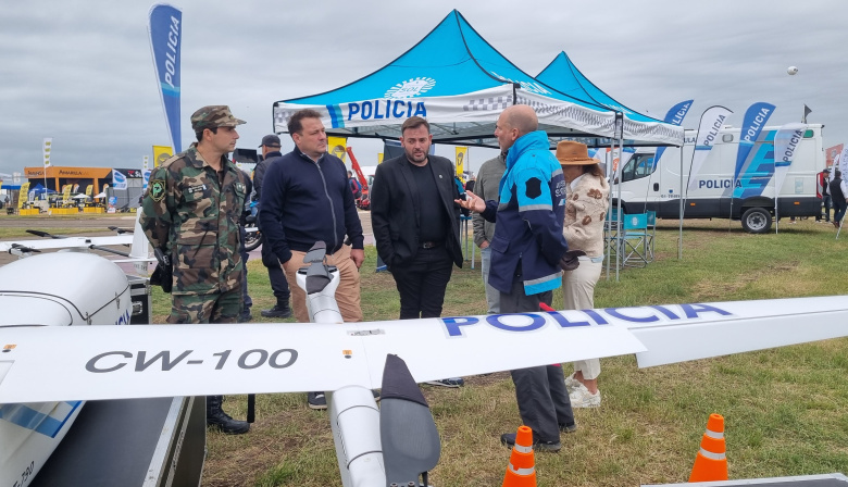 Bouvier y Di Camillo participaron de la Mesa Local de Prevención del Delito Rural en Expoagro 2025