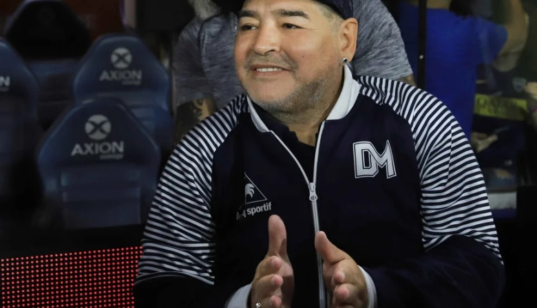 Jueves clave: declaran dos de los médicos que asistieron a Maradona el día de su muerte