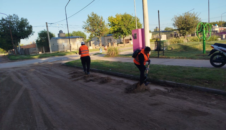 Quienes reciban asistencia económica del municipio de Ameghino deberán hacer tareas comunitarias