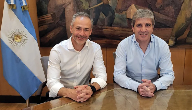 Deuda: el Gobierno renovó 96% de vencimientos en licitación