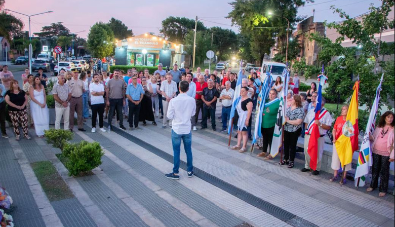 Junín celebró el Día del Fomentista con emotivo homenaje a referentes históricos