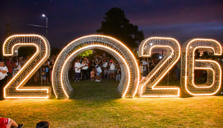 Una multitud acompañó el Encendido Navideño y Bragado comienza a vivir las Fiestas