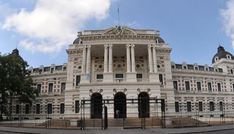 La Provincia informó que el medio sueldo anual complementario estará depositado el día 20 de diciembre