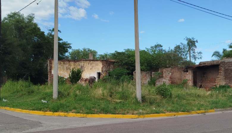 Intiman en Rojas a frentistas por el corte de pasto
