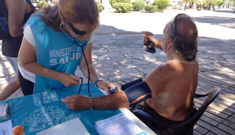 Salud: recomiendan extremar cuidados ante la llegada de una ola de calor