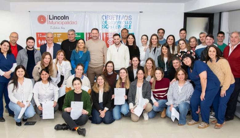 Municipales de Lincoln cobran el medio aguinaldo y el bono de fin de año