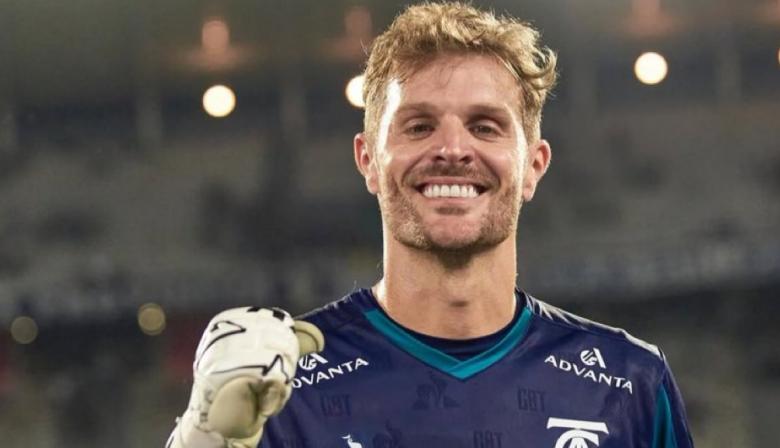 Javier Burrai es el primer refuerzo de Sarmiento