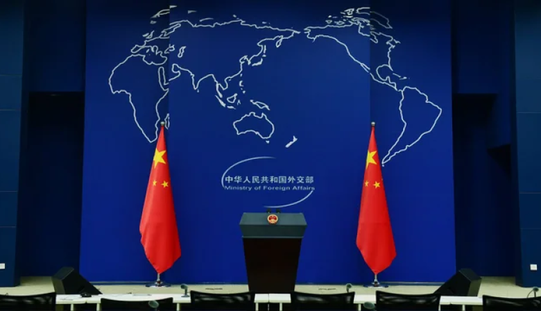 China exige la liberación de Maduro y denuncia "violación" del derecho internacional