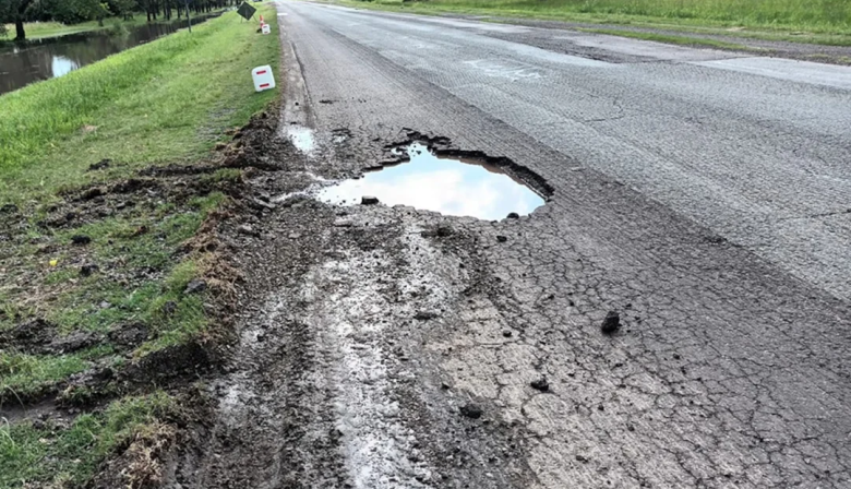 Flexibilización, salarios congelados y rutas abandonadas: el verdadero costo de la reforma laboral de Milei