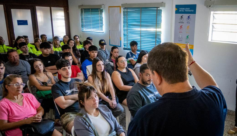 Inspectores de Tránsito de General Viamonte mantuvieron un encuentro con sus pares de Junín