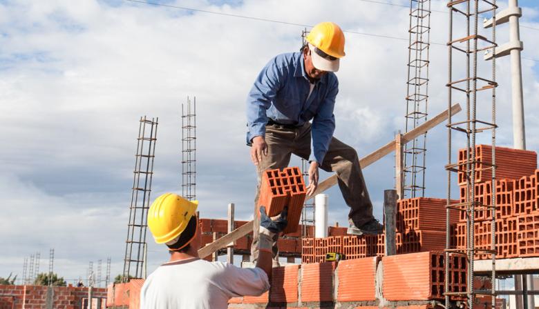 Advierten que la reforma laboral impulsada por Milei “atrasa más de 100 años”