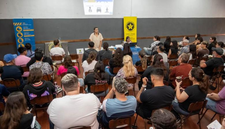 El Departamento de Educación Vial capacitó a 70 vecinos del barrio San Cayetano