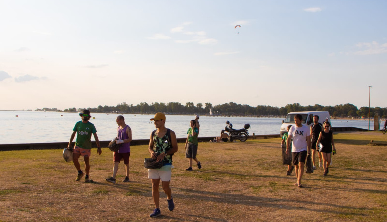 Se realizó una jornada de limpieza comunitaria del Parque Natural