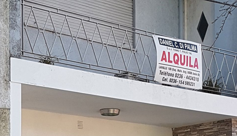 Caída del poder adquisitivo: cerca del 70% de un salario promedio se destina a los gastos fijos en Junín