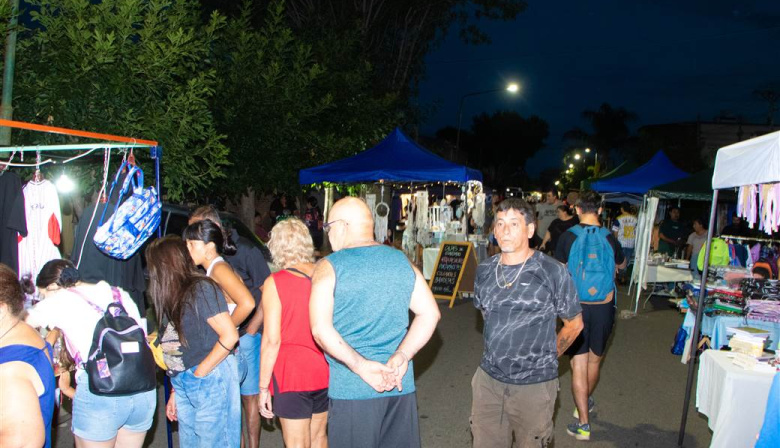 San Francisco: vecinos disfrutaron de una feria con música, danzas y emprendedores