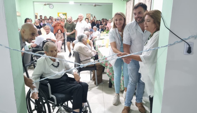 Inauguraron el Gimnasio del Hogar Municipal “Madre Teresa de Calcuta” de Rojas
