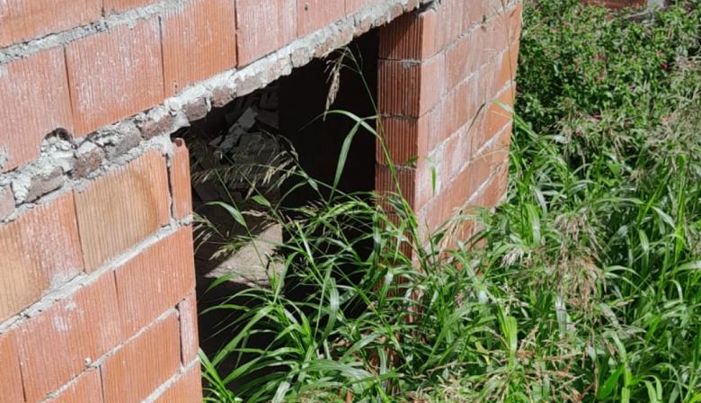 Falta de limpieza: además de los lotes baldíos, preocupan las obras en construcción abandonadas en Junín