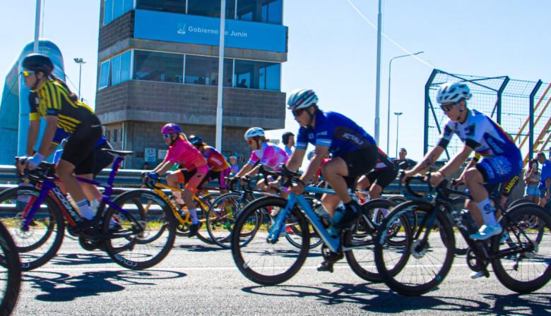 Con una masiva participación, el ciclismo volvió a ser protagonista en Junín