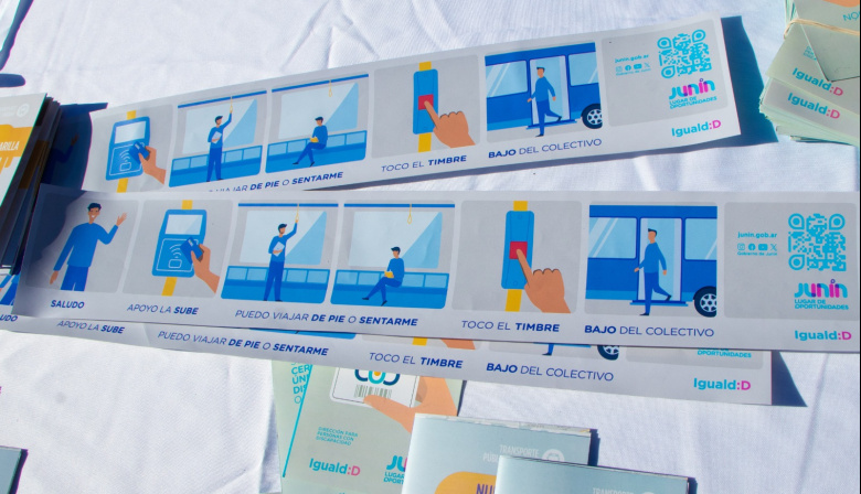 Ciudad inclusiva: implementan un sistema de pictogramas en los colectivos para garantizar una mayor accesibilidad