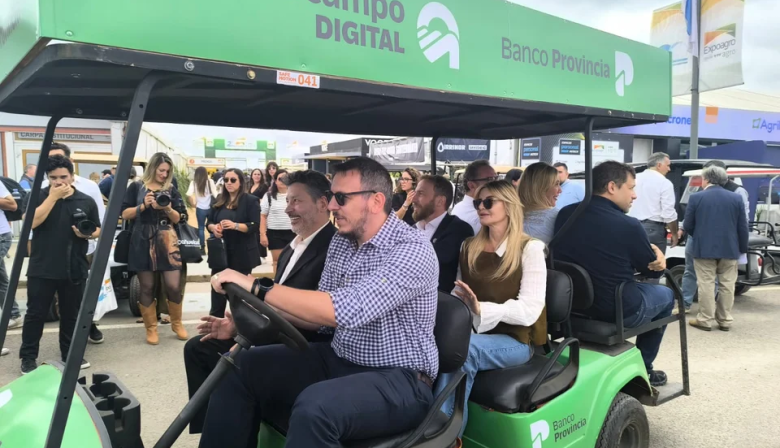 Desfile de intendentes y legisladores de todos los espacios en Expoagro 2026