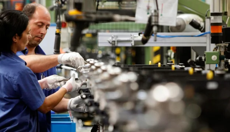 Hay dos millones de personas desocupadas o trabajando en negro en la Argentina