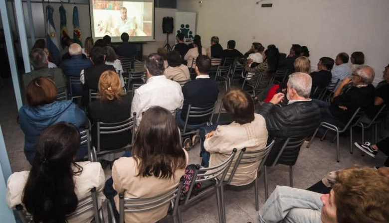 Se presentó el documental “50 años del Golpe, en primera persona”