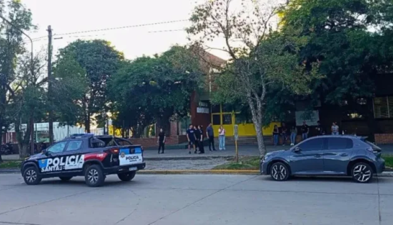 Tragedia en una escuela de Santa Fe: un alumno mató a un compañero de 13 años con una escopeta