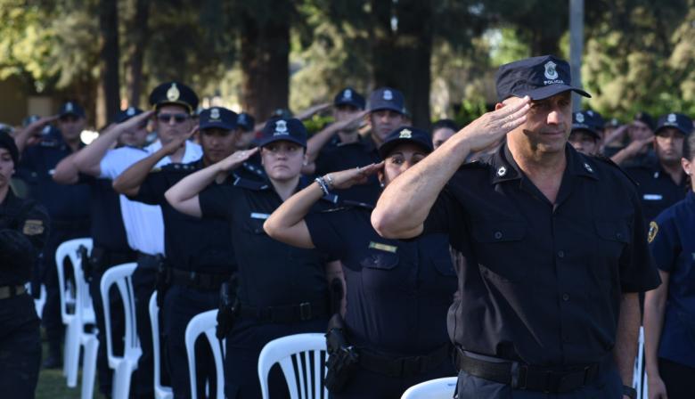 La fuerza policial incorporó nuevos agentes que ya comenzaron a desempeñar tareas en el distrito