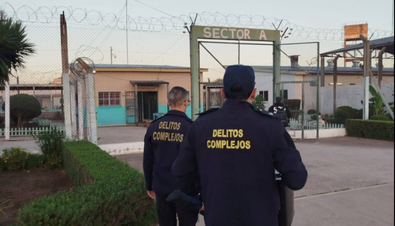 Petrecca propone prohibir los celulares y restringir las comunicaciones de los presos en las cárceles bonaerenses