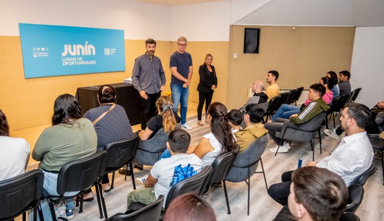 PROYECTAR V: entregaron boletos de compraventa a 24 adjudicatarios de terrenos en Junín