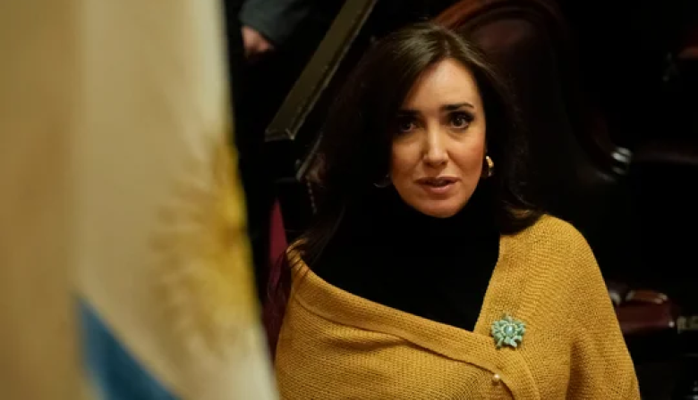 Villarruel participó de un acto por Malvinas en Chivilcoy y explicó por qué esta vez no fue a Tierra del Fuego