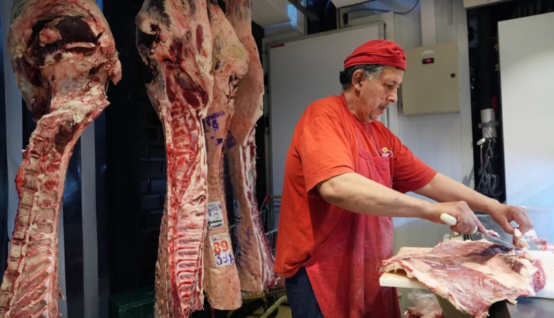 Era Milei: inflación del 280%, carne +550%, nafta +500%, transporte +1.000% y salarios apenas arriba del 200%