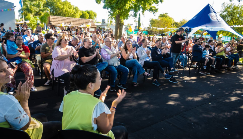 La comunidad educativa del Jardín Maternal “Brotecitos” festejó los 20 años con un acto muy emotivo