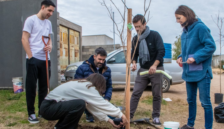 Junín lanza la edición 2026 de “Mi vereda, nuestros árboles” con la entrega de 1.000 nuevos ejemplares
