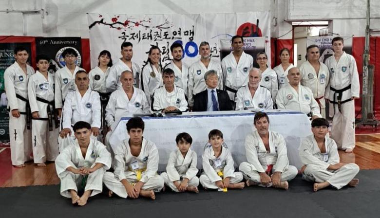 Taekwon-Do: representantes de Junín y la región participaron de un seminario internacional en Rosario
