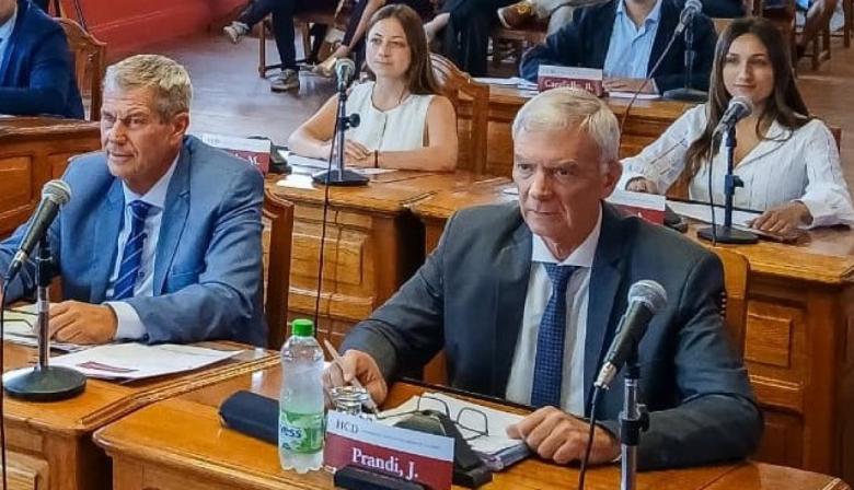 Reclaman la reactivación de la obra de construcción de 25 viviendas sociales en Junín