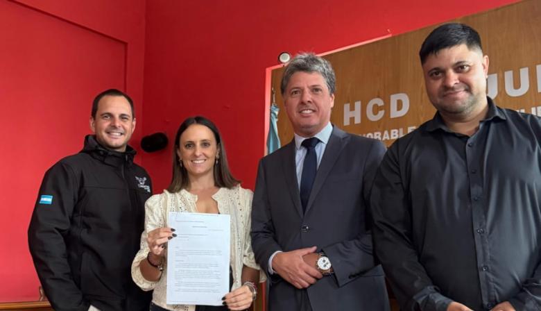 La Libertad Avanza impulsa un “Cabildo Abierto” en municipios con la mira puesta en 2027