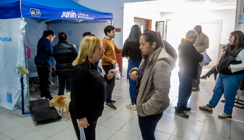 Gran participación vecinal en una nueva jornada de “La Muni en tu Barrio” en el Barrio Municipal