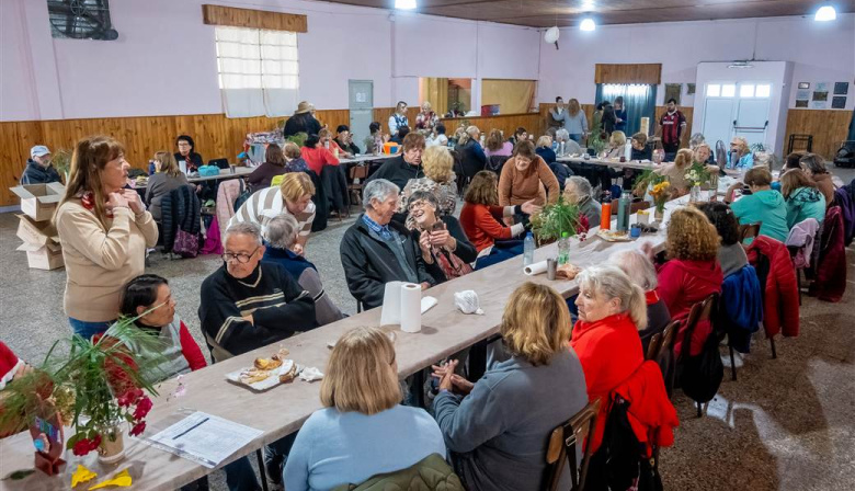 Saforcada fue sede de una jornada de encuentro y recreación para adultos mayores