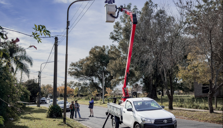 General Viamonte avanza con obras de iluminación LED en un sector estratégico de la ciudad