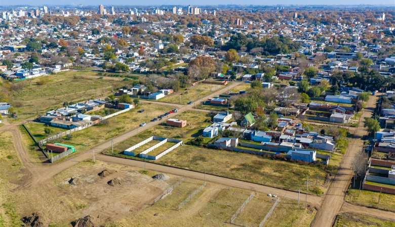 El Municipio continúa fortaleciendo la infraestructura en los barrios Prado Español y 11 de Julio