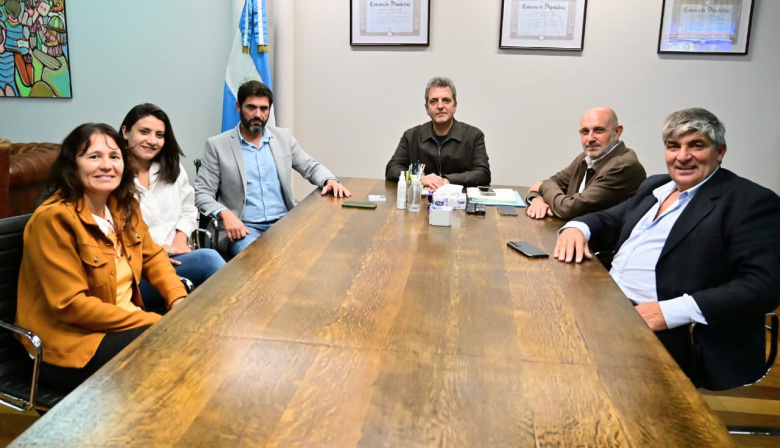 Massa mandó a los candidatos a caminar en la Cuarta: quiénes asoman en cada distrito